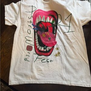 Travis Scott astroworld 2021 Graphic White T-Shirt with Colorful Design medium